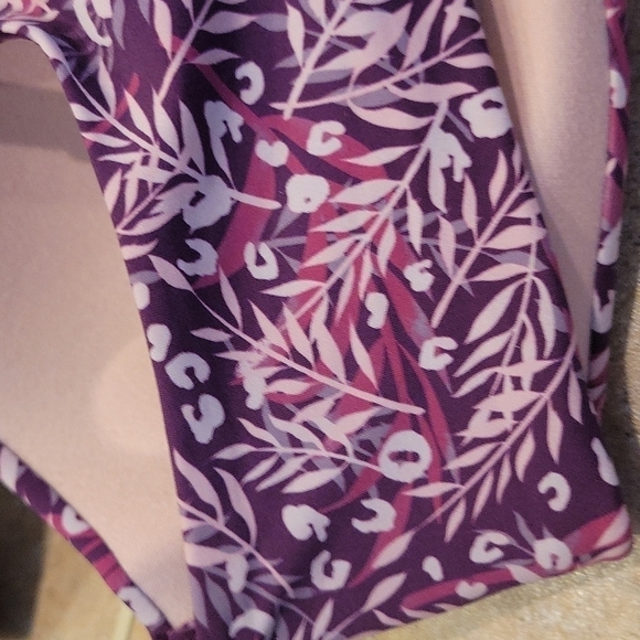 NEW! MAIDENFORM Soft Wireless Convertible Demi T-shirt Bra Small. - Picture 5 of 5